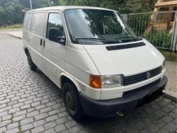 Weiß Gebraucht 2002 VW T4 Van | 2.900 €