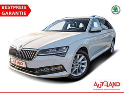 Weiß Gebraucht 2021 Skoda Superb Style Kombi | 24.950 € (Guter Preis)