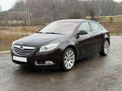 Braun Gebraucht 2011 Opel Insignia Sport Limousine | 2.550 € (Guter Preis)