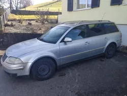 Silber Gebraucht 2001 VW Passat Kombi | 3.000 € (Fairer Preis)