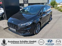 Obsidianschwarz metallic Gebraucht 2023 Ford S-MAX ST-Line Van / Kleinbus | 34.485 € (Fairer Preis)