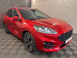 Rot Gebraucht 2020 Ford Kuga ST-Line SUV | 20.450 € (Fairer Preis)