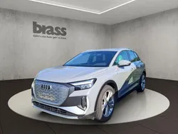Kieselgrau Gebraucht 2022 Audi Q4 e-tron S-Line SUV | 25.500 € (Guter Preis)