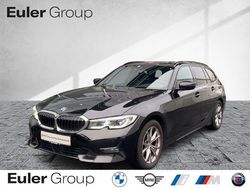 Schwarz ii Gebraucht 2022 BMW 318 Sport Line Kombi | 28.988 € (Fairer Preis)