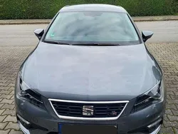 Grau Gebraucht 2018 Seat Leon ST FR Kombi | 16.000 € (Fairer Preis)