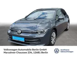 Delfingrau metallic schwarz un Gebraucht 2024 VW Golf VIII Edition Limousine | 31.789 € (Fairer Preis)