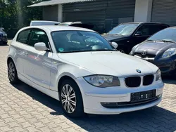 Weiß Gebraucht 2012 BMW 116 Advantage Kleinwagen | 2.990 € (Guter Preis)