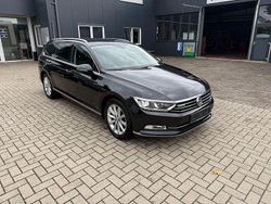 Schwarz Gebraucht 2016 VW Passat Highline Kombi | 15.900 € (Etwas zu teuer)