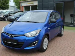 Blau Gebraucht 2014 Hyundai i20 Edition Kleinwagen | 5.990 € (Fairer Preis)