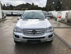 Silber Gebraucht 2007 Mercedes ML280 SUV | 8.990 € (Etwas zu teuer)