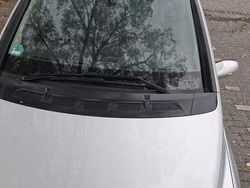 Grau Gebraucht 2005 Mercedes 200 Kombi | 4.200 €