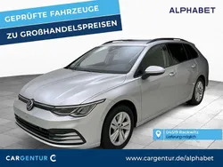 Reflexsilber (metallic) Gebraucht 2021 VW Golf VIII Life Kombi | 16.797 € (Guter Preis)