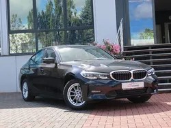Schwarz Gebraucht 2021 BMW 318 Sport Line Limousine | 18.900 € (Guter Preis)