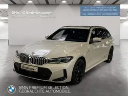 Weiß Gebraucht 2024 BMW 330e Sport Line Kombi | 49.999 € (Teuer)