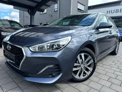 Grau Gebraucht 2019 Hyundai i30 Limousine | 9.700 € (Fairer Preis)