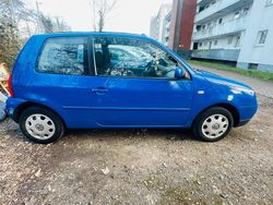 Blau Gebraucht 2001 VW Lupo Kleinwagen | 1.700 € (Etwas zu teuer)