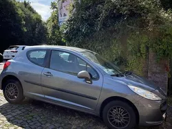 Grau Gebraucht 2009 Peugeot 207 Urban Move Kleinwagen | 1.500 € (Guter Preis)