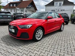 Rot Gebraucht 2019 Audi A1 Sportback Sport Kleinwagen | 19.990 € (Guter Preis)