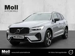 Grau Gebraucht 2023 Volvo XC60 Plus SUV | 50.750 € (Superpreis)