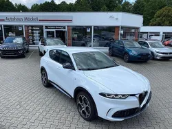 Weiß Gebraucht 2023 Alfa Romeo Tonale Ti SUV | 31.890 € (Fairer Preis)