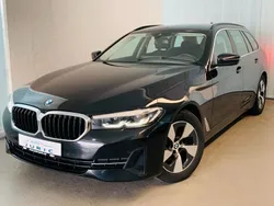 Schwarz Gebraucht 2022 BMW 520 Limousine | 25.900 € (Superpreis)