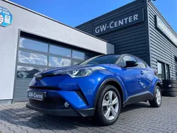 Blau Gebraucht 2017 Toyota C-HR Style SUV | 15.690 € (Fairer Preis)