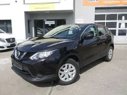 Violet Gebraucht 2016 Nissan Qashqai SUV | 10.499 € (Guter Preis)