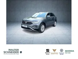 Indiumgrau metallic Gebraucht 2025 VW T-Roc Life SUV | 29.850 € (Guter Preis)