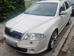 Weiß Gebraucht 2008 Skoda Octavia vRS Kombi | 3.300 € (Fairer Preis)