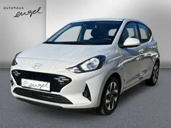 Grau Neu 2025 Hyundai i10 Trend Kleinwagen | 17.489 € (Fairer Preis)