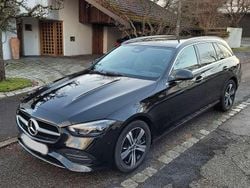 Schwarz Gebraucht 2024 Mercedes C300e Kombi | 41.390 € (Superpreis)