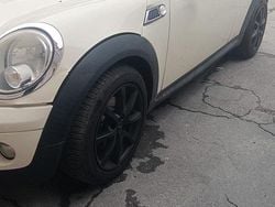 Andere farben Gebraucht 2009 Mini Cooper Kleinwagen | 1.200 €