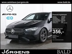 Kosmosschwarz metallic Gebraucht 2024 Mercedes CLA200 AMG Coupé | 37.840 € (Fairer Preis)