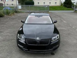 Schwarz Gebraucht 2015 Skoda Superb Limousine | 16.900 € (Etwas zu teuer)