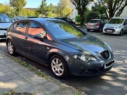 Grau Gebraucht 2007 Seat Leon Stylance Limousine | 2.000 € (Superpreis)
