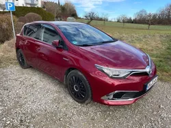 Toyota Auris Hybrid