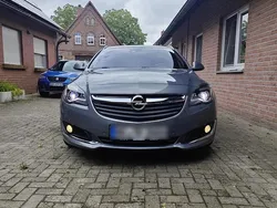 Grau Gebraucht 2016 Opel Insignia OPC Kombi | 10.000 € (Etwas zu teuer)
