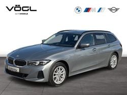 Grau Gebraucht 2023 BMW 320 Efficient Dynamics Kombi | 29.960 € (Superpreis)