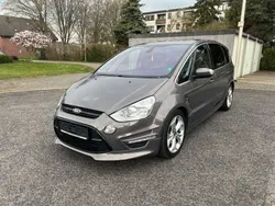 Braun Gebraucht 2013 Ford S-MAX Titanium S Van / Kleinbus | 10.990 € (Teuer)