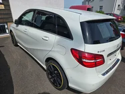 Weiß Gebraucht 2016 Mercedes B220 Urban Van / Kleinbus | 17.100 € (Superpreis)