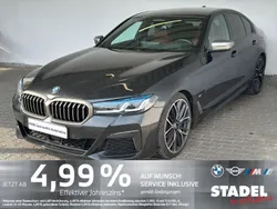 Black sapphire metallic Gebraucht 2022 BMW M550 Performance Limousine | 52.879 € (Teuer)