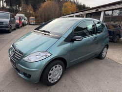 Blau Gebraucht 2006 Mercedes A150 Kleinwagen | 2.990 € (Fairer Preis)