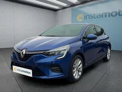 Blau Gebraucht 2021 Renault Clio V Kleinwagen | 16.499 € (Guter Preis)