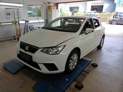 Candy weiss Gebraucht 2021 Seat Ibiza Style Van / Kleinbus | 12.950 € (Guter Preis)
