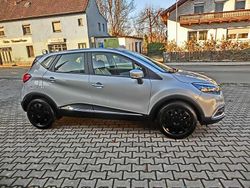 Platingrau Gebraucht 2013 Renault Captur Dynamique SUV | 6.900 € (Fairer Preis)