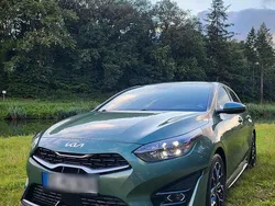 Grün Gebraucht 2022 Kia ProCeed GT-Line Kleinwagen | 22.700 € (Fairer Preis)