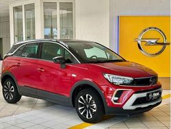 Peperoncino red/metallic Gebraucht 2024 Opel Crossland SUV | 21.895 € (Etwas zu teuer)