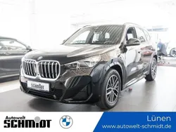 Saphirschwarz metallic Neu 2025 BMW X1 M Sport SUV | 50.470 € (Superpreis)