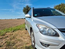 Silber Gebraucht 2010 Hyundai i30 Classic Kombi | 3.500 € (Fairer Preis)