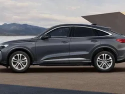 Daytonagrau perleffekt Neu 2025 Audi Q5 Sportback S-Line SUV | 62.086 € (Superpreis)
